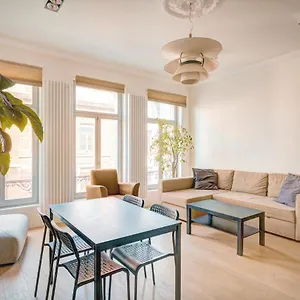 The Greenplace Lodge. In Heart Of Antwerp. Appartement Anvers